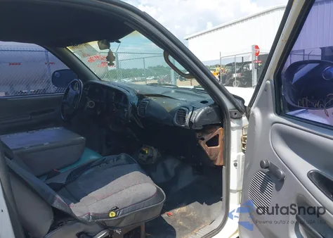 2001 Dodge Ram 1500 St/Ws from USA, damaged, VIN 1B7HC16X61S780774